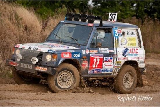 MITSUBISHI PAJERO